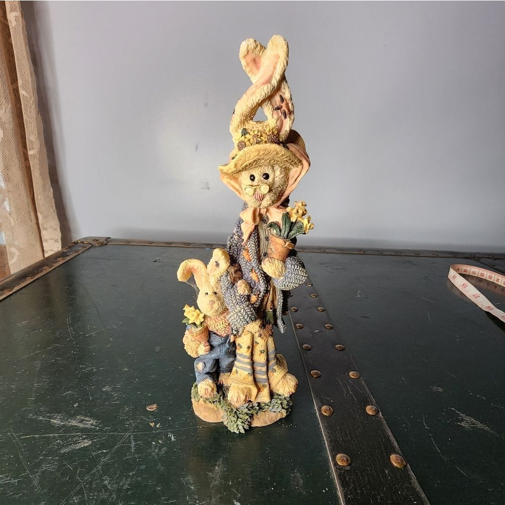 Boyds Bears Bunny Rabbit The Gardeners Flora and Amelia Bunny Figurine 1995